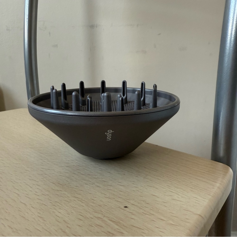 Dyson Supersonic Diffuser attachment